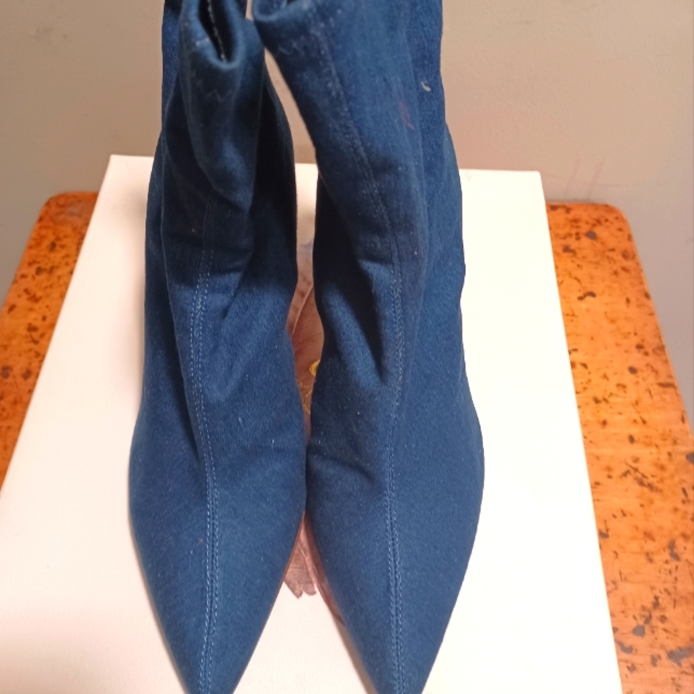 DENIM BOOTIES